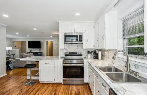 Northeast Pensacola House | 2967 Swan Lane