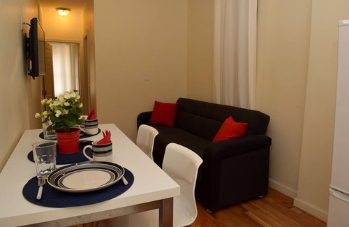 East Harlem Apartment | 2B Two Bedroom Home for 4 Just Off Park Ave