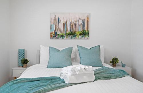 Largo Apartment | 2b2b Duplex 10 Min To The Beach