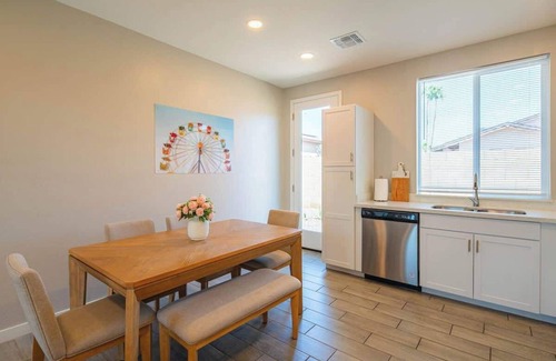 Peoria Apartment | 2B2B Free Parking & Premium Beds