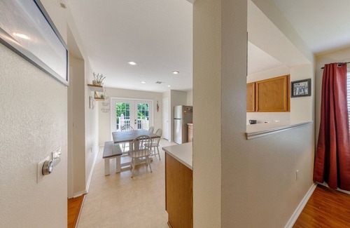 Austin House | 2B2B w/full backyard. Centrally located in S. ATX - small trained dog friendly