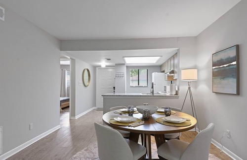 Montgomery Condo | 2bd/2ba Condo * Renovated * Condo in Savannah*30+ day stay *Pool