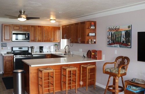 Ualapue Condo | 2BD Peace & Paradise MOLOKAI-1.5 bath/2 LANAIS w/Oceanview-Grandeur & Gorgeous!