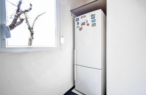 Sofia City Center Apartment | 2BDR Suit Near Mall Sofia with Metro Access - ACs