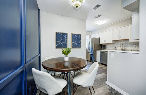 Indianapolis House | 2Bed/1Bth - King Bed Monon Trail