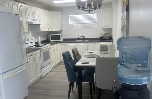 Prince George House | 2Bedroom, 2bed, day light Suite, in a secured environment