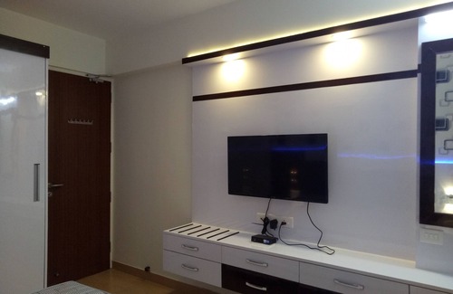 Siolim Apartment | 2Bhk luxury service Apartment ,swimming pool with juccuzi , steam bath