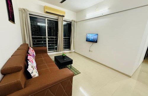 Parel Apartment | 2BHK Service Apartment In Parel Tower