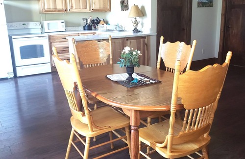 West Glacier House | 2BR, 1B, Sleeps 4, Lakeview and Lake access in West Glacier