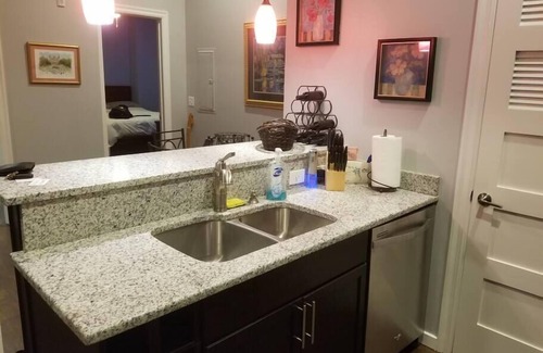 Downtown Kansas City Hotel | #2BR-1BA Loft Downtown KC in Historic Building