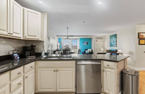 Old Orchard Beach Condo | 2BR 2Bath Beachfront condo with amazing views in heart of Old Orchard Beach