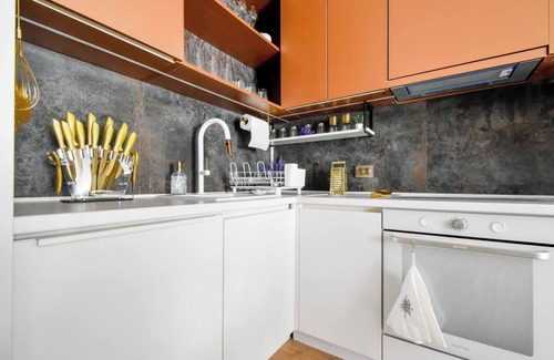 Sofia City Center Apartment | 2BR, 4 Baths, Terrace – Steps from Sofia Landmarks