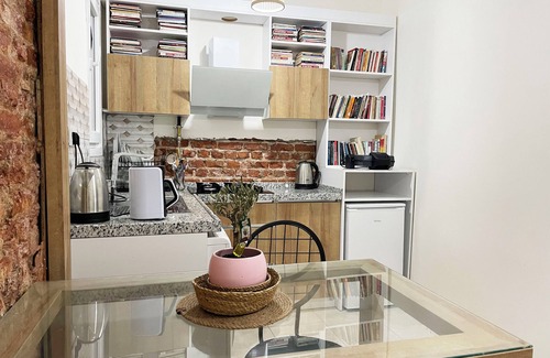 Harbiye Apartment | 2BR and 2bath balcony apt in heart of isatanbul #3