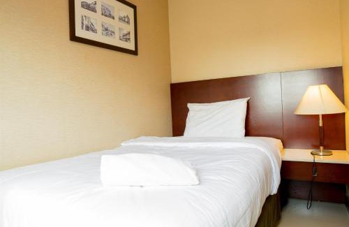Sukajadi Apartment | 2BR Apartment with Private Bathtub at Galeri Ciumbuleuit 1 By Travelio