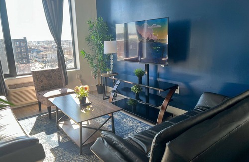 Elizabeth Apartment | 2BR apt next to EWR 3395