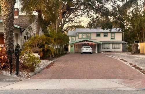 Village of the Arts Apartment | 2BR at Lecom Park Downtown Beaches & Ample Parking Space