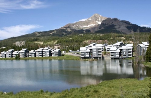Big Sky Condo | 2BR Condo On shuttle line - minutes to base