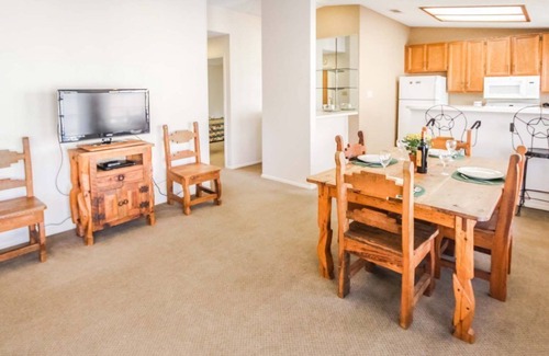 Highland Lake Estates Apartment | 2BR Condo w/Lake Access & Pool