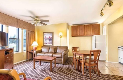 Pagosa Springs Condo | 2br Deluxe Condo Family Fun in Pagosa Springs!