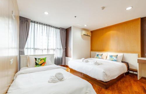 Chidlom Apartment | 2Br, Good view, BTS Chitlom, BKK