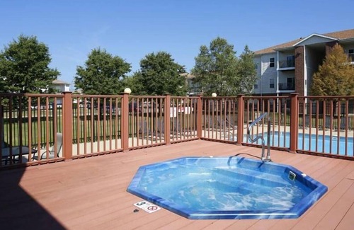 Bloomington Apartment | 2BR in Bloomington | Spacious | Pet-Friendly