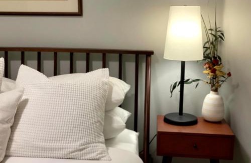 Queen Village Apartment | 2BR in Heart of Queen Village - walk to everything!