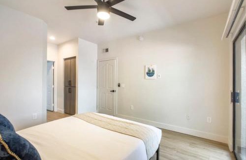 Kierland Apartment | 2BR Kierland Commons CozySuites by the golf course