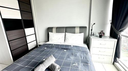 Bayan Lepas Apartment | 2BR Lively City View Family Suite#Airport