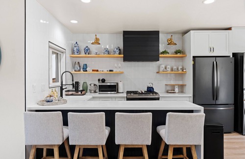Park Mesa Heights House | 2BR Luxury Stay Near LAX, SoFi & local Beaches