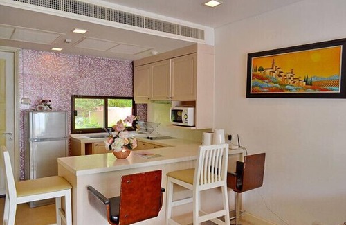 Nong Kae Apartment | 2Br nicely decorated with sea view 042