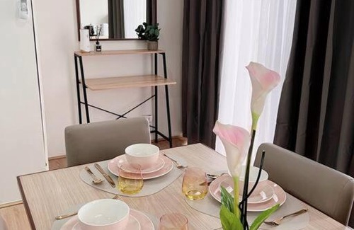 South Triangle Apartment | 2BR spacious loft in QC, short walk to M Place