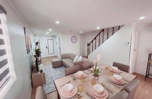 South Triangle Apartment | 2BR spacious loft in QC, short walk to M Place