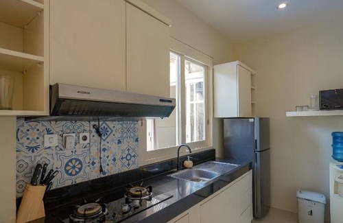 Dewi Sri Villa | 2BR Standard Villa in Kuta, Large pool along with a garden, the perfect getaway!