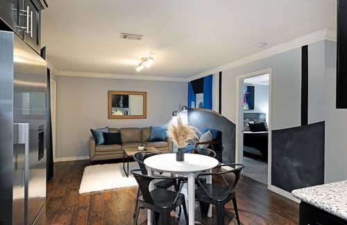 MacGregor Apartment | 2BR The TMC Flats 15! Hermann Park! Zoo! ⭐️⭐️⭐️⭐️⭐️