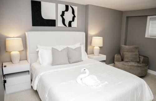 Belmont Cragin House | 2BR Travelers Favorite Modern