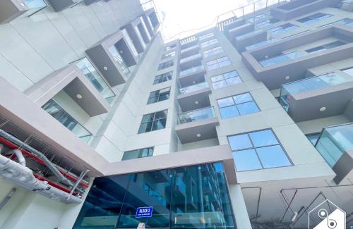 International City Apartment | 2BR Vibe Spot l Pool Access & Stunning City Views