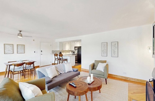 Lisle Condo | 2BR w/Balcony, Fireplace & Wi-Fi