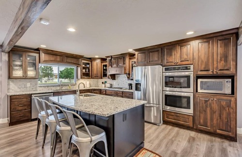 Layton House | 2BR with King Beds Near Hill AFB and Davis Conference Center