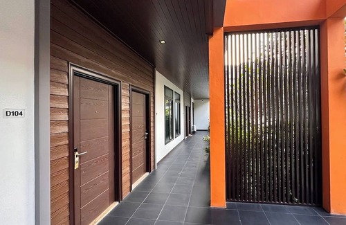 Ban Lam Rua Taek Apartment | 2M Place Apartment