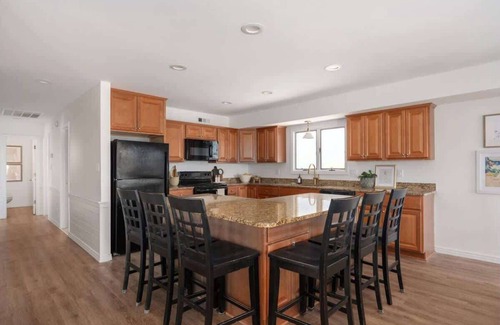Ocean Hill House | 2Min Walk to Beach, Private Pool & Hot Tub!