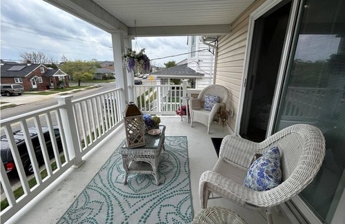 Cape May - Wildwood Apartment | 2nd Floor 2BR in Wildwood Crest