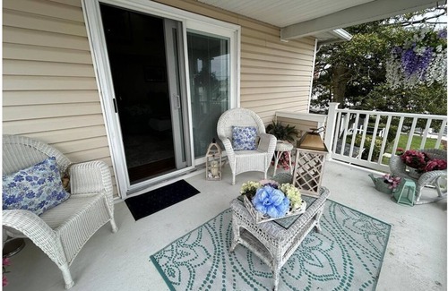 Cape May - Wildwood Apartment | 2nd Floor 2BR in Wildwood Crest