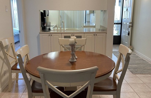Isla del Sol Condo | 2nd floor condo overlooking pool with a beautiful bay view.