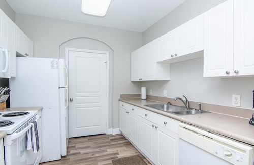 Tampa Condo | 2nd Floor Corner Unit - 2 bedroom 2 bath in Tampa, FL