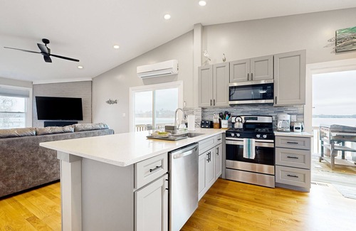 Channel Lake Apartment | 2nd-floor lakefront walk-up with firepit
