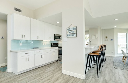 Indian Beach House | 2nd row Gulf Views w/Large Deck, Open Living, Private Bedrooms - Cool & Coastal