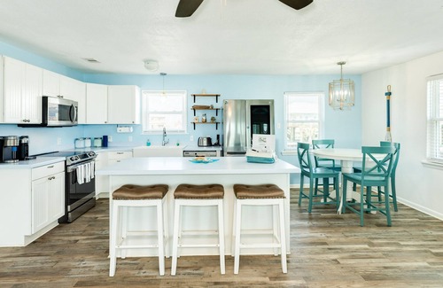 San Luis House | 2nd Row - Spectacular Sea & Sunrise Views