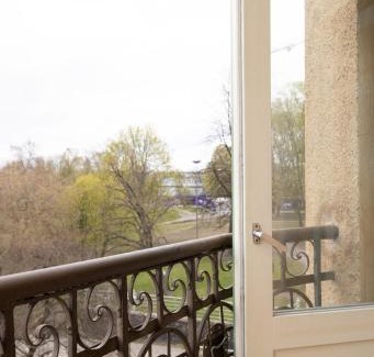 Kluuvi Apartment | 2ndhomes Central 2BR Apartment with Sauna & Balcony
