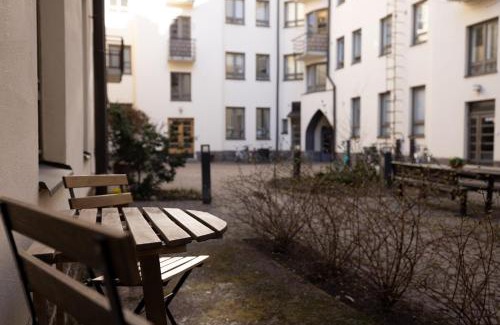 Helsinki City Centre Apartment | 2ndhomes Cozy Courtyard home with Sauna in Kruununhaka