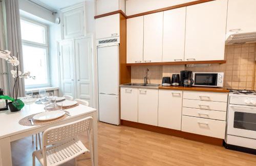 Hietalahti Apartment | 2ndhomes Kalevankatu Apartment